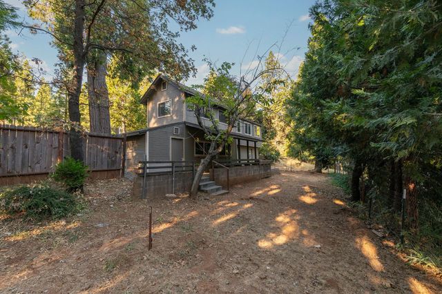 4466 Eight Mile Rd, Camino, CA 95709
