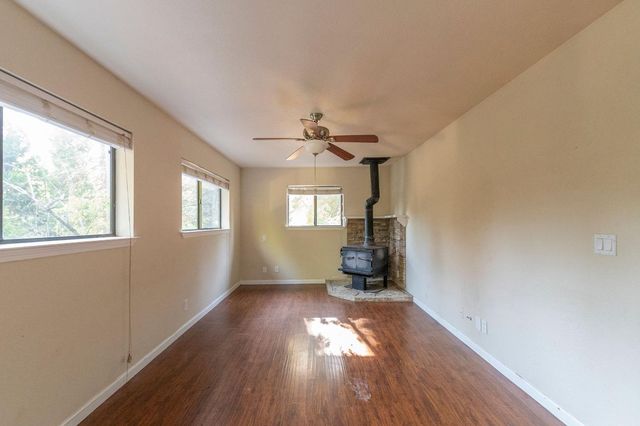 4466 Eight Mile Rd, Camino, CA 95709