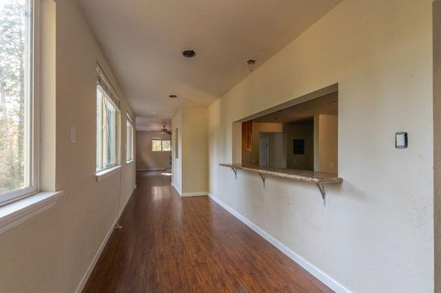 4466 Eight Mile Rd, Camino, CA 95709