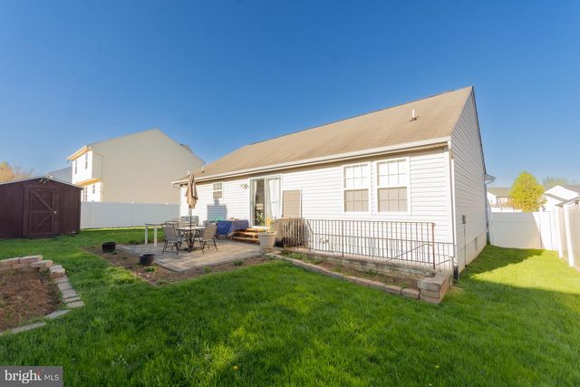 110 LIMITED DR, Ranson, WV 25438