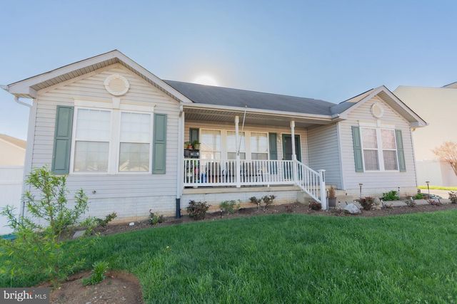 110 LIMITED DR, Ranson, WV 25438