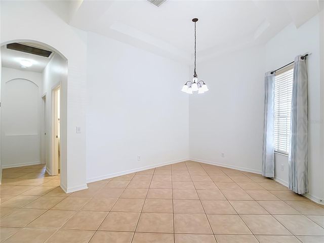 220 RONJA LANE, Valrico, FL 33594