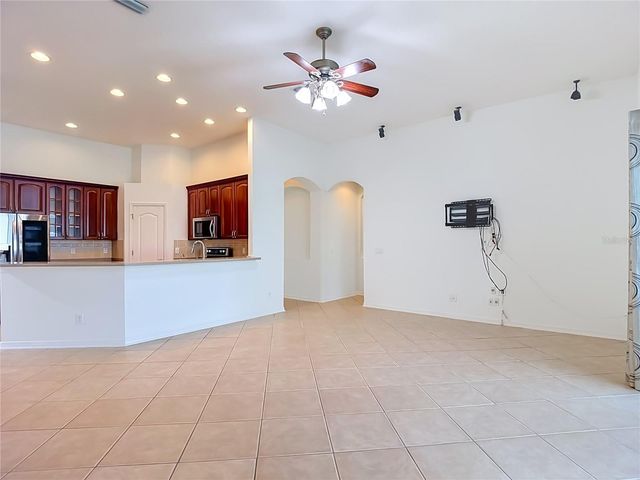 220 RONJA LANE, Valrico, FL 33594