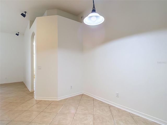 220 RONJA LANE, Valrico, FL 33594