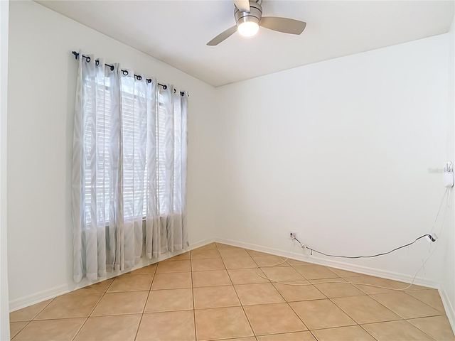 220 RONJA LANE, Valrico, FL 33594