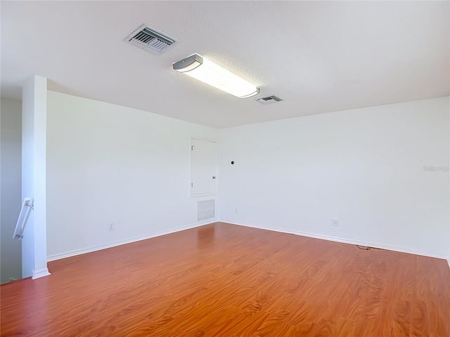 220 RONJA LANE, Valrico, FL 33594