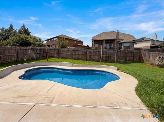 824 Tuscan Road, Harker Heights, TX 76548