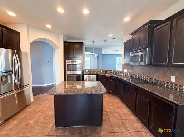 824 Tuscan Road, Harker Heights, TX 76548