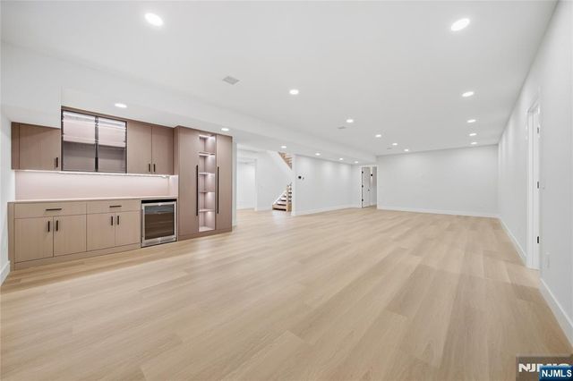 295 Schraalenburgh Road, Haworth, NJ 07641