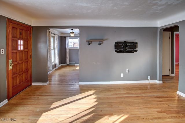 6714 Alber Avenue, Parma, OH 44129