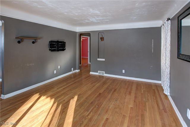 6714 Alber Avenue, Parma, OH 44129