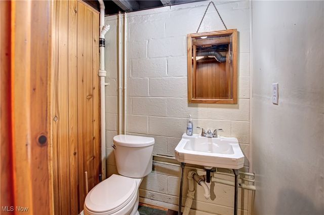 6714 Alber Avenue, Parma, OH 44129