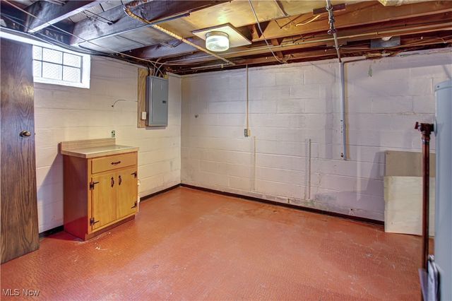 6714 Alber Avenue, Parma, OH 44129