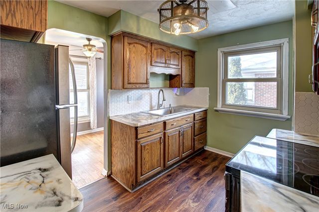 6714 Alber Avenue, Parma, OH 44129