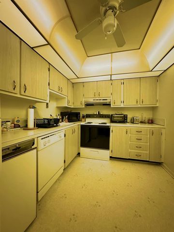 490 N Laurel Drive 6a, Margate, FL 33063