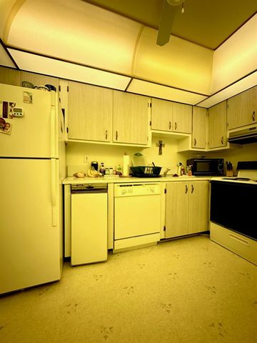 490 N Laurel Drive 6a, Margate, FL 33063