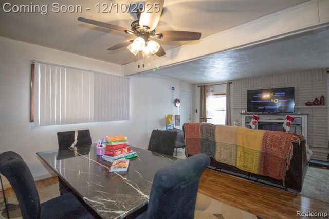 20000 Lancaster Street, Harper Woods, MI 48225