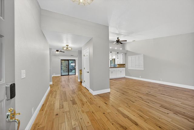 825 Mount Ranier Way, El Dorado Hills, CA 95762