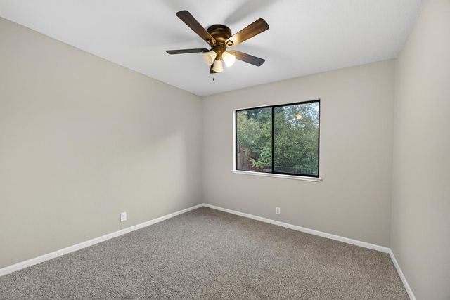 825 Mount Ranier Way, El Dorado Hills, CA 95762