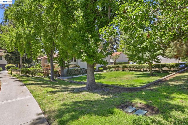 2060 Briscoe Terrace, Fremont, CA 94539