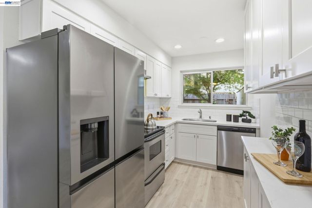 2060 Briscoe Terrace, Fremont, CA 94539