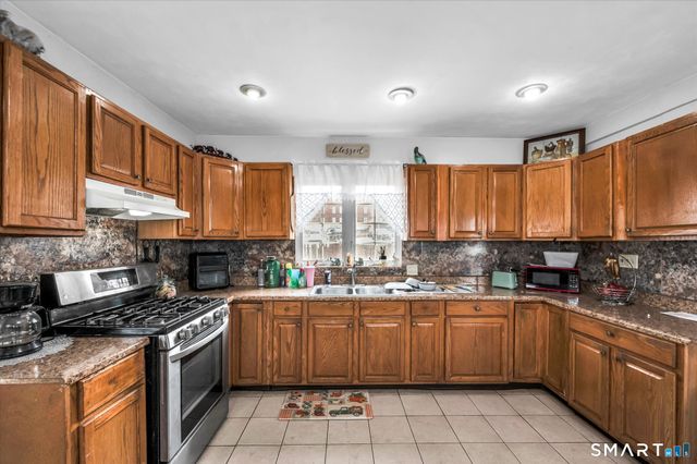 368 Park Street, New Britain, CT 06051