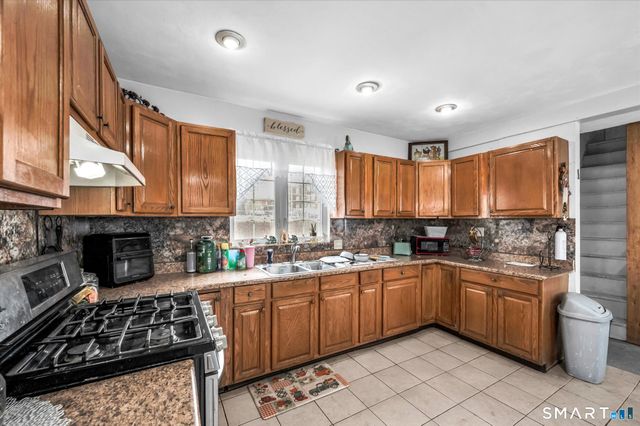 368 Park Street, New Britain, CT 06051