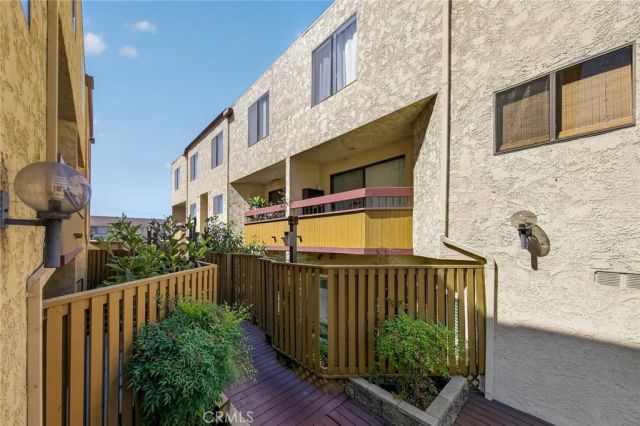 1026 S Marengo 2, Alhambra, CA 91803