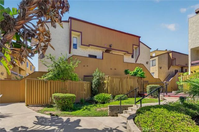 1026 S Marengo 2, Alhambra, CA 91803