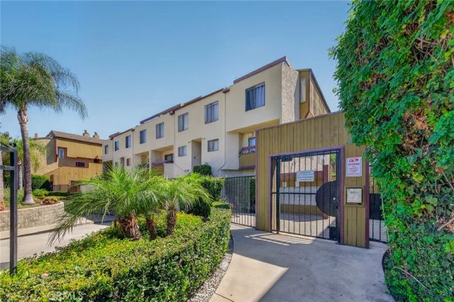 1026 S Marengo 2, Alhambra, CA 91803