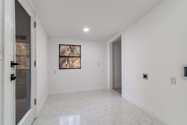 250 Skyview, Point, TX 75472