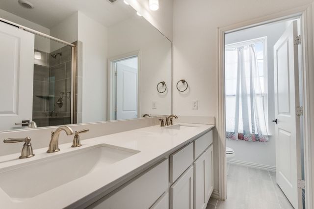 9807 Romo Street, Irving, TX 75063