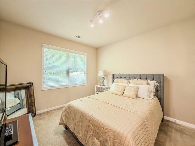 40 Village Green Court SW, Lilburn, GA 30047