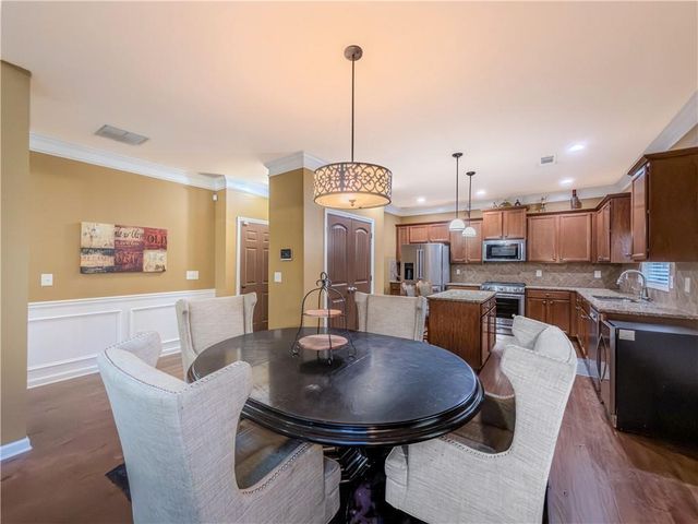 40 Village Green Court SW, Lilburn, GA 30047
