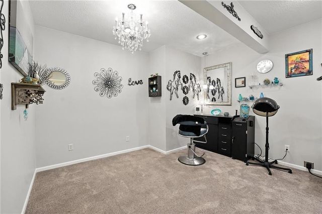 414 S Borgman Road, Buckner, MO 64016