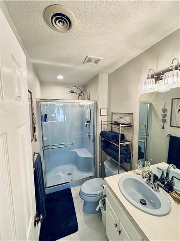 414 S Borgman Road, Buckner, MO 64016