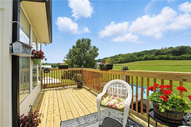 414 S Borgman Road, Buckner, MO 64016