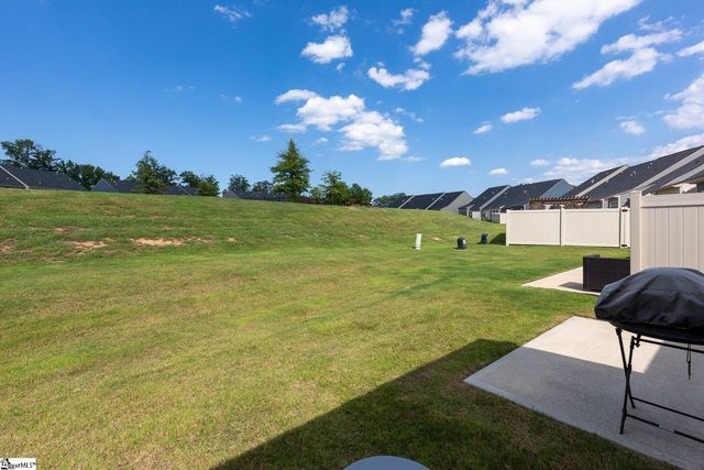 44 Moss Hollow Way, Simpsonville, SC 29680