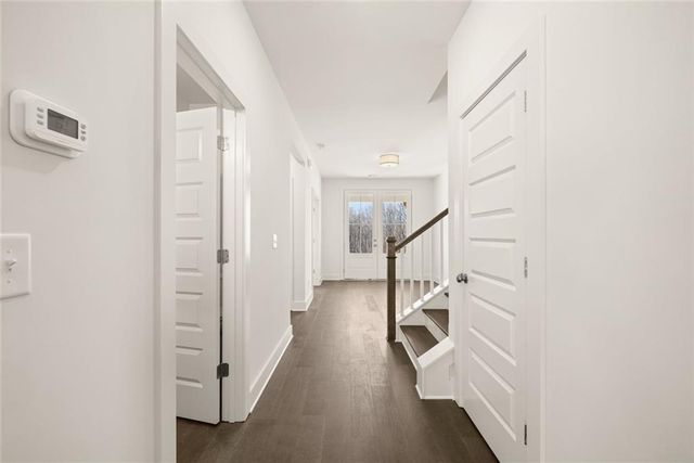 8320 Creekside Overlook Drive, Gainesville, GA 30506