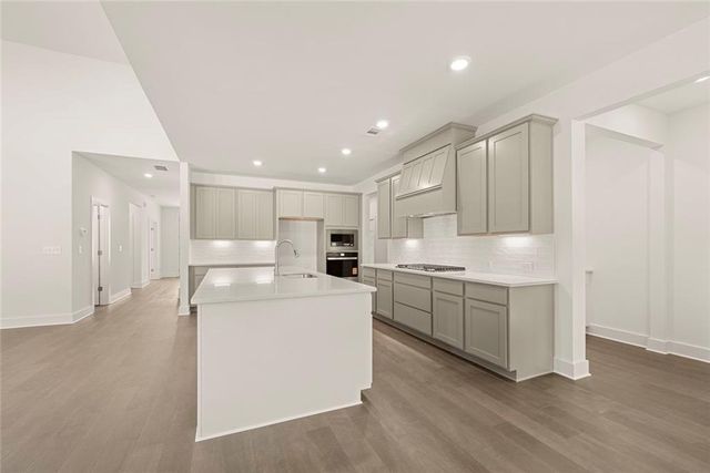 8320 Creekside Overlook Drive, Gainesville, GA 30506