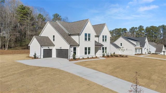 8320 Creekside Overlook Drive, Gainesville, GA 30506