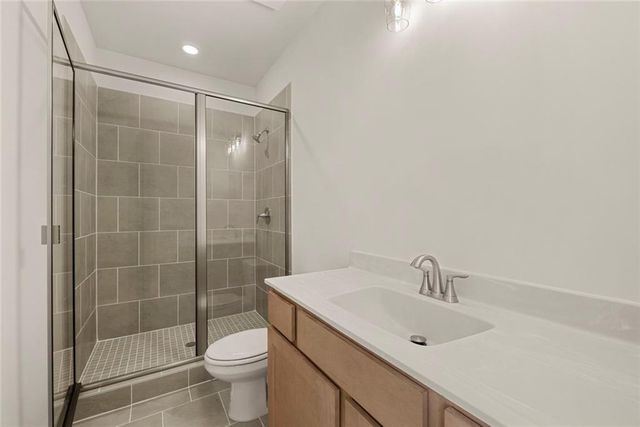 8320 Creekside Overlook Drive, Gainesville, GA 30506