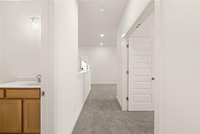 8320 Creekside Overlook Drive, Gainesville, GA 30506