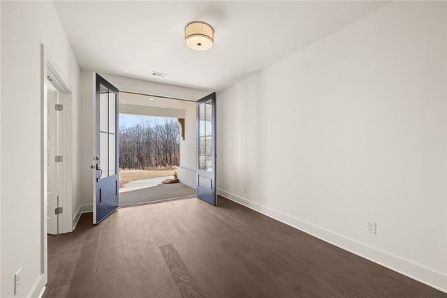 8320 Creekside Overlook Drive, Gainesville, GA 30506