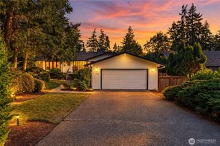 18001 NE 10th Street, Bellevue, WA 98008