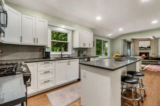 7364 N Braeburn LANE, Glendale, WI 53209