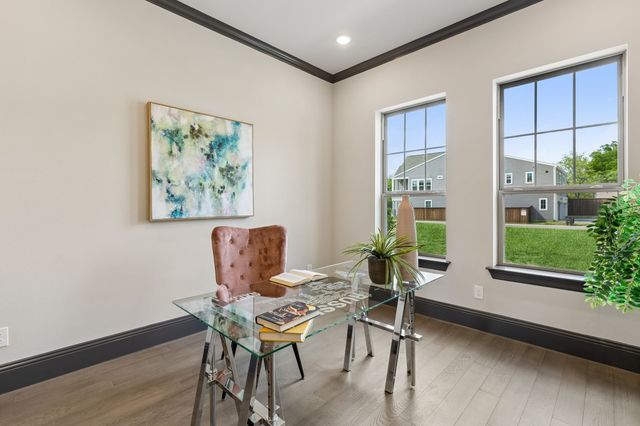305 Sunset Lane 103, Fort Worth, TX 76114