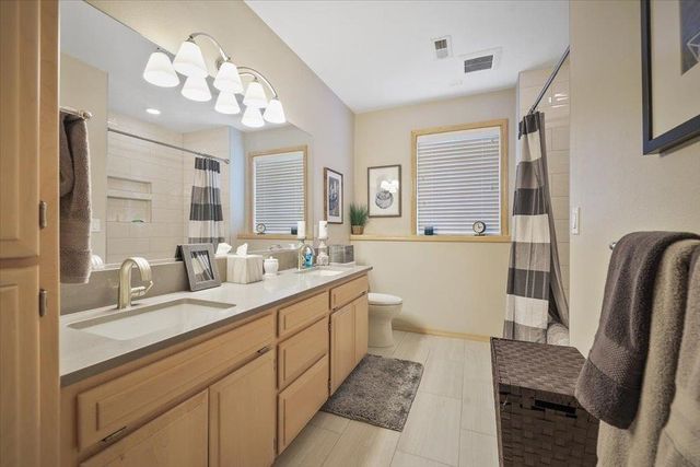 24314 E Pinehurst Ln, Liberty Lake, WA 99019
