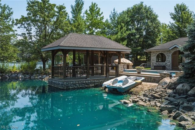 1387 Nesbitt Road, Northfield, OH 44067