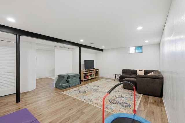 713 Dempsey Road, Madison, WI 53714